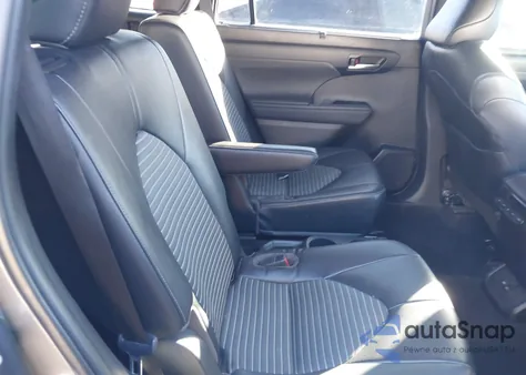 2023 Toyota Highlander Xse z USA, uszkodzony, nr VIN 5TDKDRAH7PS516904